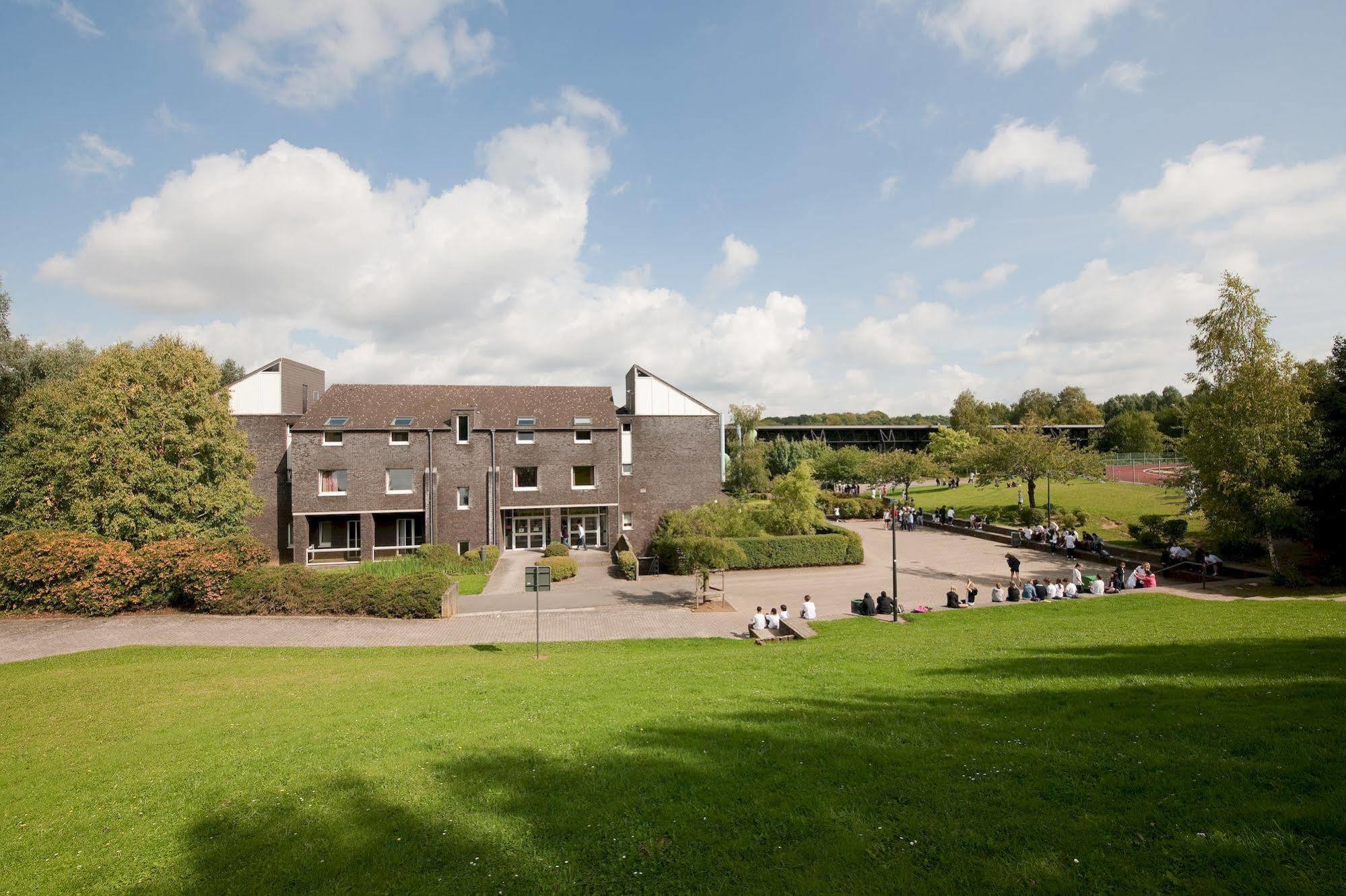 Auberge Des 3 Fontaines Auderghem Exterior foto